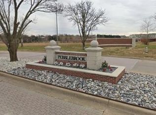 2512 Stonebriar Ln, Sherman, TX 75092