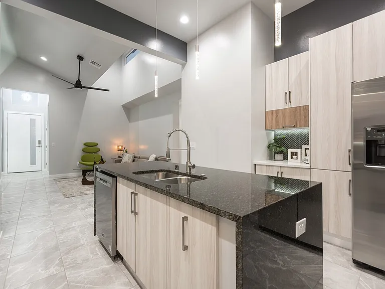 4359 Capistrano Ave — Photo 8