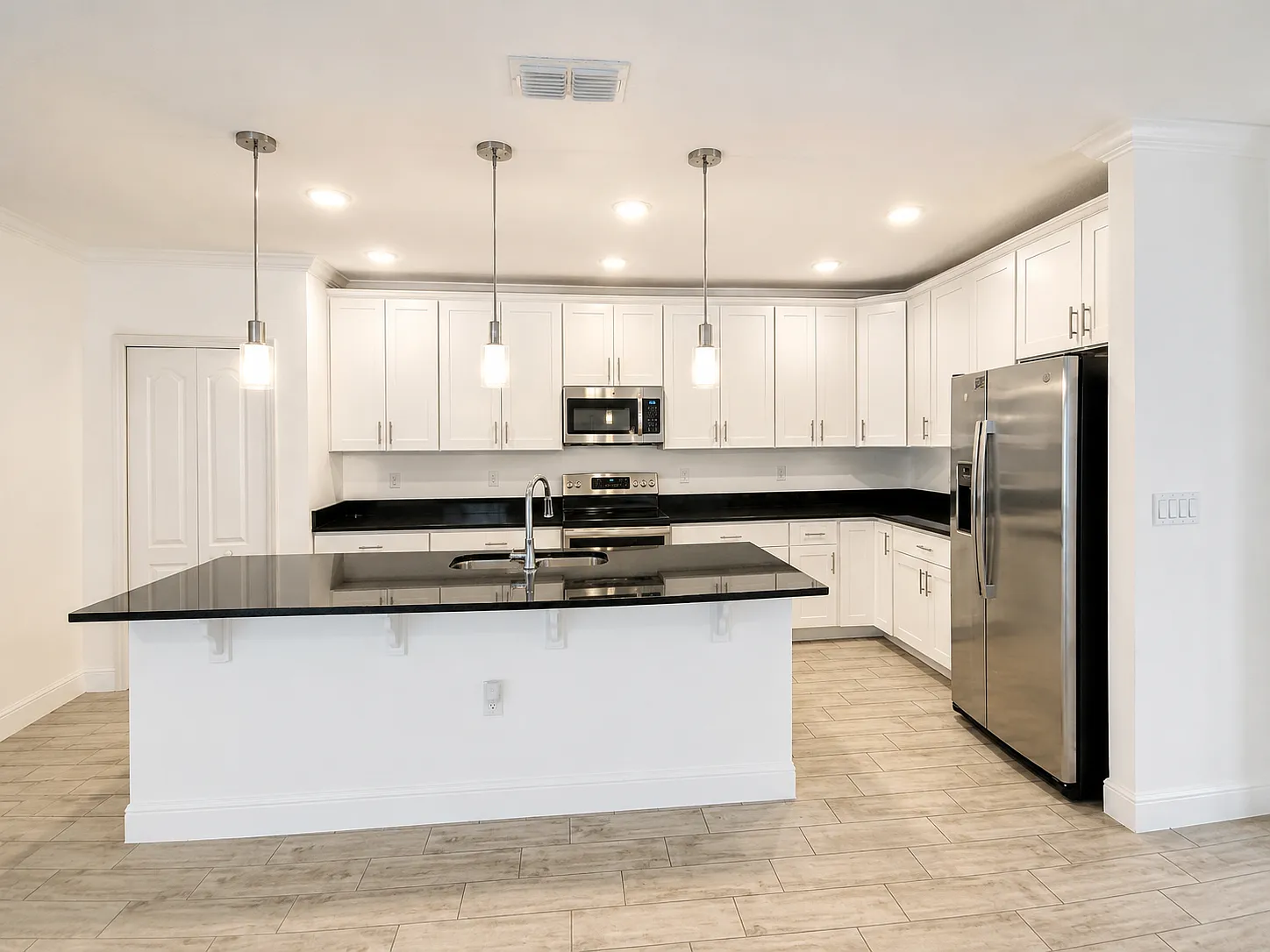 410 Taft Drive, Davenport, FL 33837 - 1 — Photo 4
