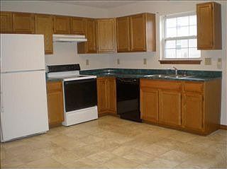 3rd image of 1855 Bishop Ln
