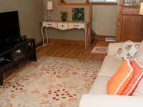 5th image of 2026 Elmwood Ave