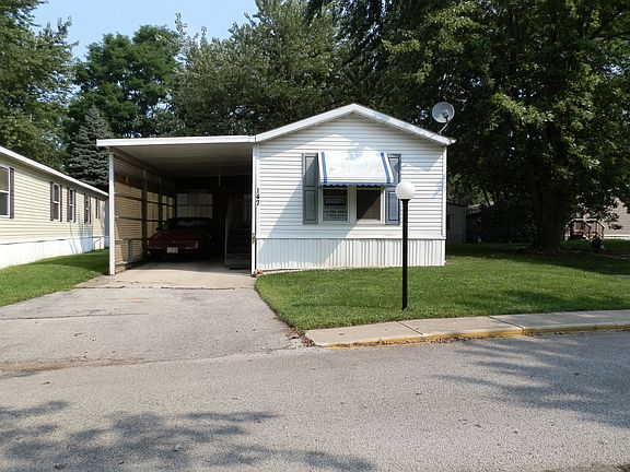 2nd image of 147 Brenta Ct