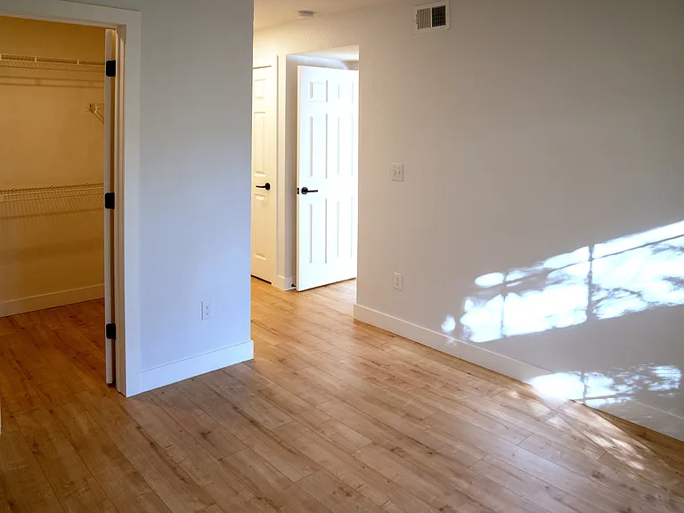 9130 E Arbor Cir #L — Photo 8