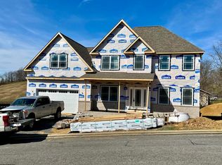 333 Salonika Dr, Morgantown, WV 26508