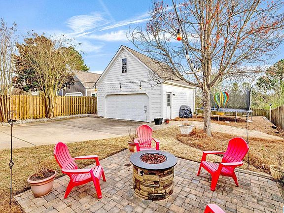 3rd image of 5327 Magnolia South Dr