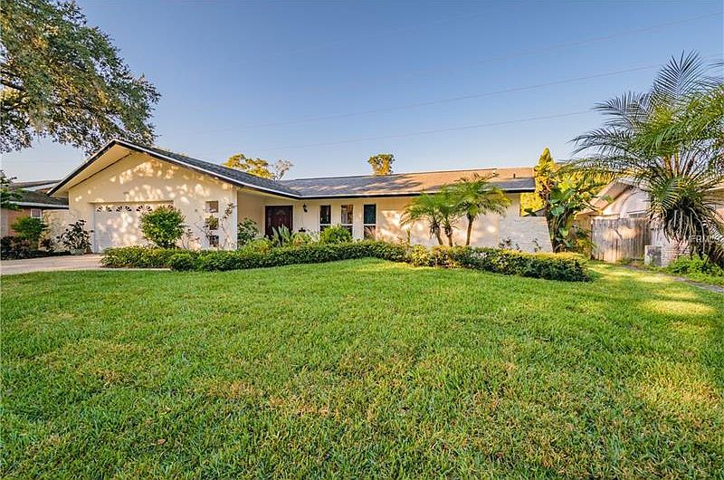 1st image of 1890 Del Robles Dr