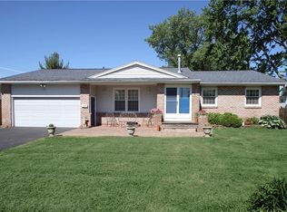 63 Appian Dr, Rochester, NY 14606