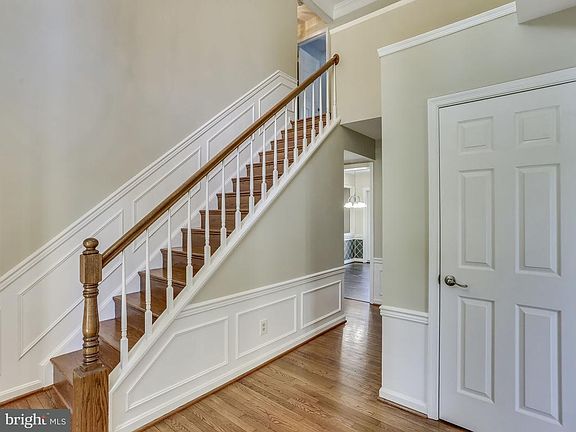 3rd image of 16922 Cass Brook Ln
