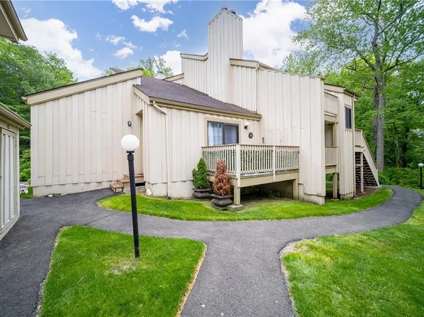 274 Maplewood Drive, South Salem, NY 10590