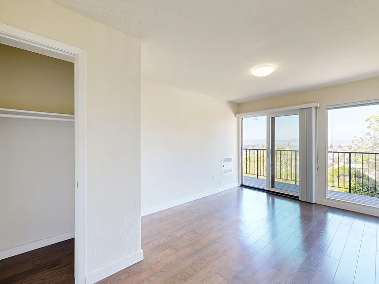 740 Rhode Island St #208 — Photo 6