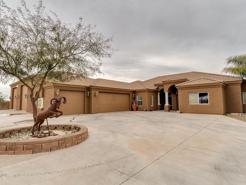 11486 W Calle Con Queso-3