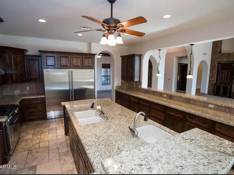 3539 E Presidio Cir — Photo 18