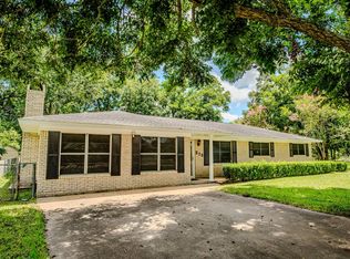 212 Avenue B, Brazoria, TX 77422