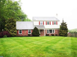 483 Lower Holland Rd, Holland, PA 18966