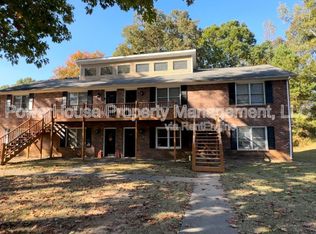 1979 Patterson Cir, Lawrenceville, GA 30044
