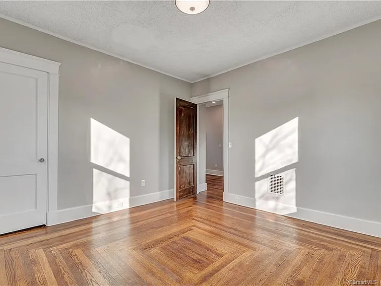 22 Hubinger St #2 — Photo 14