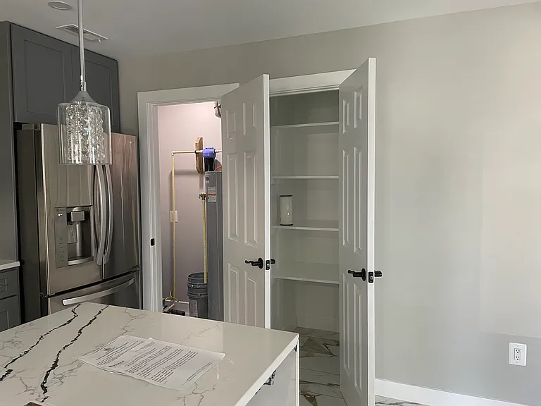 1532 Mayfield Rd — Photo 10