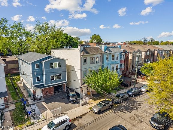 3rd image of 743 S 12Th St