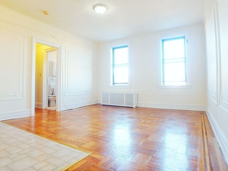 1st image of 30-83 29th St #A