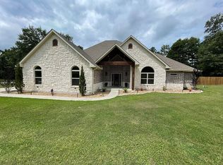 125 Amber Dawn Ct, Livingston, TX 77351