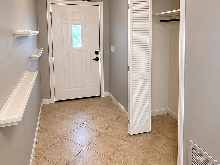 1440 Dorsal St — Photo 6