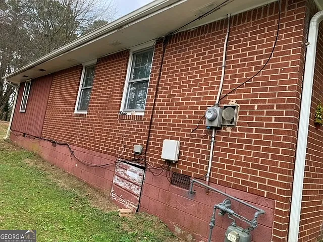 3 bed, 2.0 bath, 1053 sqft, $1,500 — Photo 2