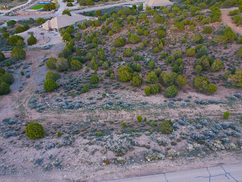 1st image of 879 S Panorama Dr