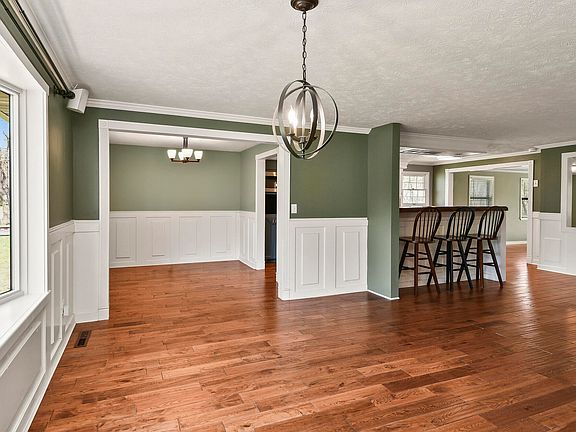 5th image of 850 S Mumford Drive