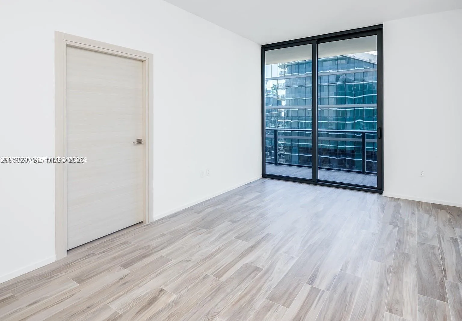 801 Sma Residences Condo — Photo 2