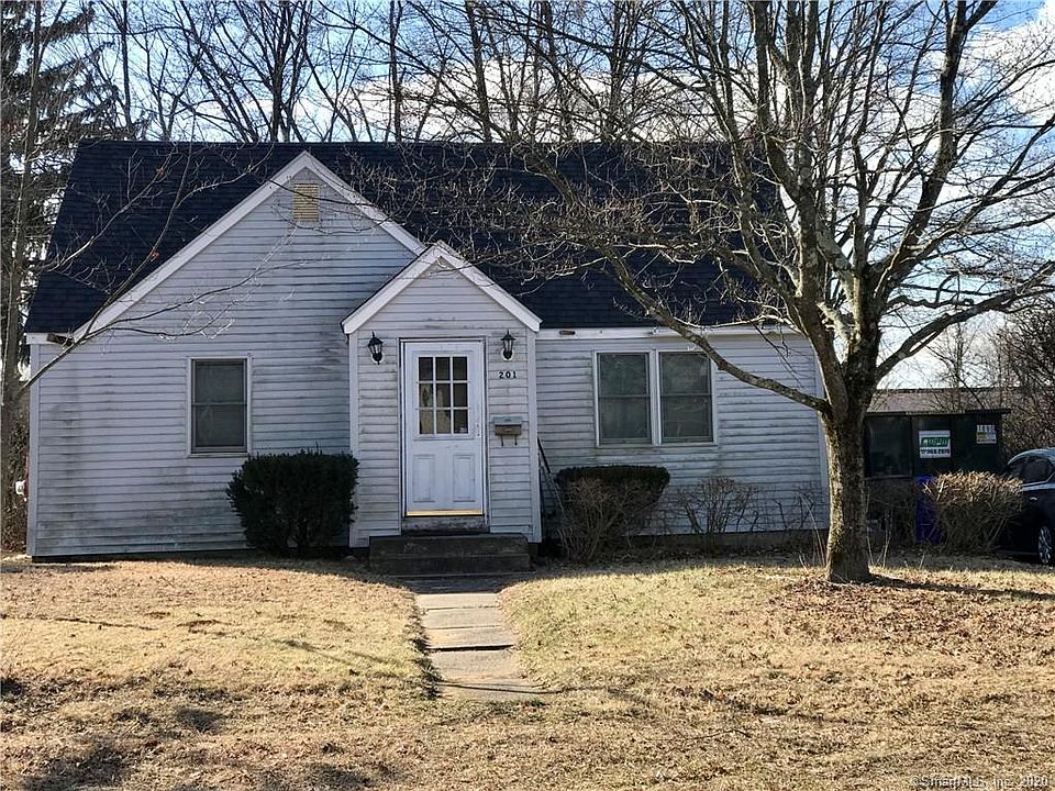 2nd image of 201 Goodwin St