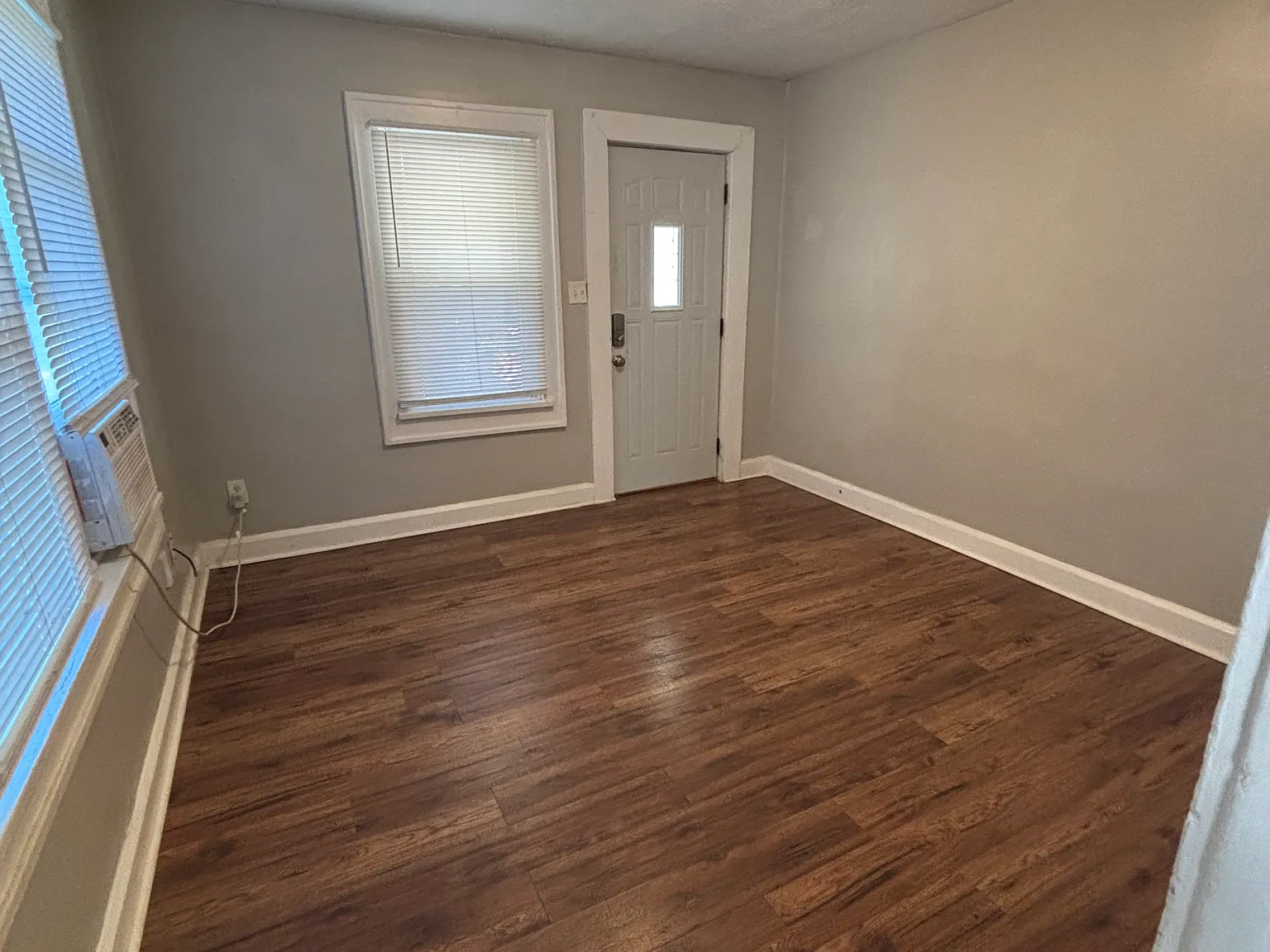 5208 E Burgess Ave — Photo 4