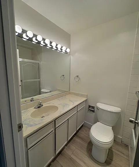 1780 Balboa Dr — Photo 11
