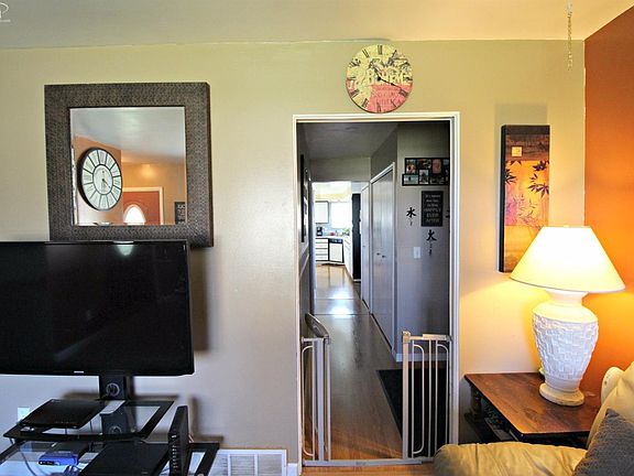 4th image of 6456 Nightingale Dr