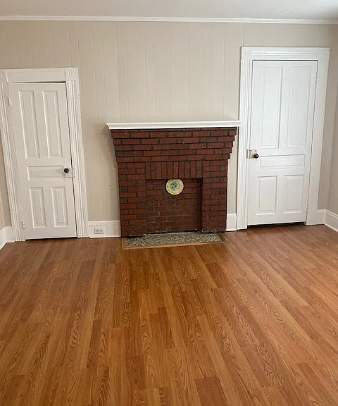 118 N Maple St — Photo 15