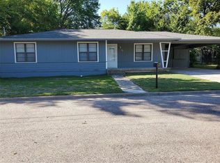 412 Beauty Ln, Whitesboro, TX 76273