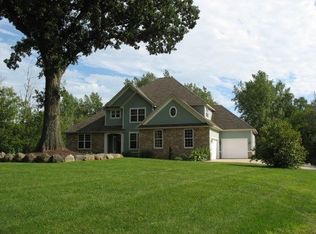 2157 Clifford Rd, Valparaiso, IN 46385