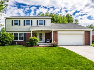 8402 Bermuda Dr, Indianapolis, IN 46219