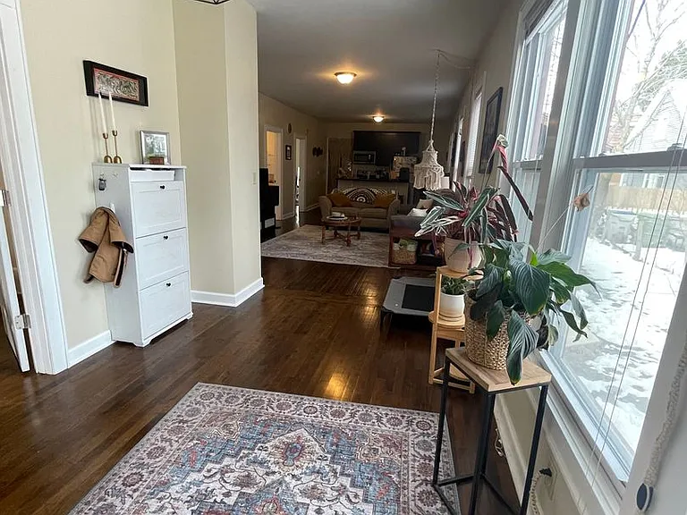 520-20A E. Chambers St. — Photo 4