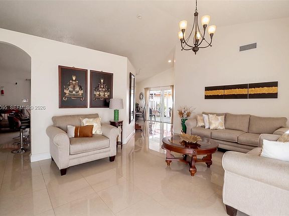 4th image of 8070 SW 157th Pl