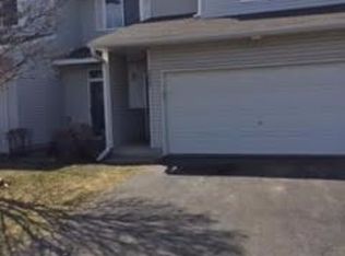 2058 Parkway Ave, Shakopee, MN 55379