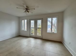 1077 Bathurst St #2, Toronto, ON M5R 3G8