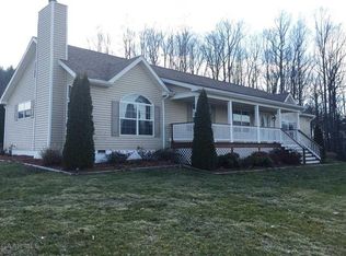 486 Bashaw Rd, Goshen, VA 24439