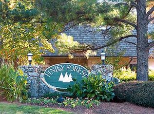 101 Finley Forest Dr #101, Chapel Hill, NC 27517