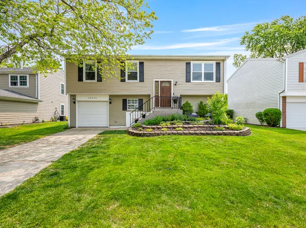 20625 S Acorn Ridge Dr, Frankfort, IL 60423