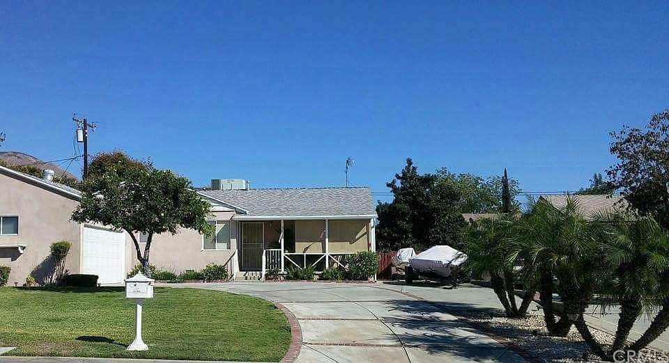 1st image of 5845 Chiquita Ln
