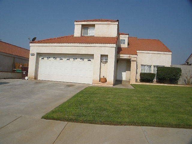 Courtesy of Park Place GMAC Real Estate