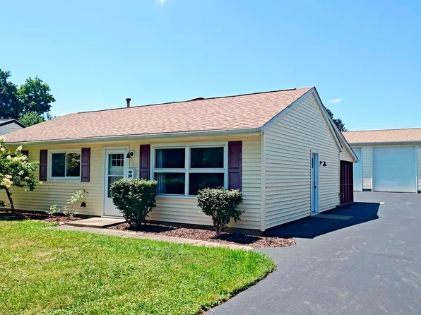 260 Marcia Dr, Youngstown, OH 44515
