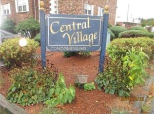741 Central St #L21, Leominster, MA 01453