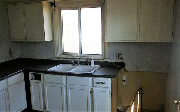 4th image of 6630 171st St
