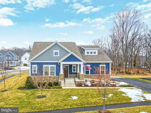 24277 Grayleaf Willow Pl, Aldie, VA 20105